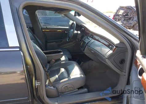 2005 Cadillac Deville Livery from USA, damaged, VIN 1G6KD54Y65U241168